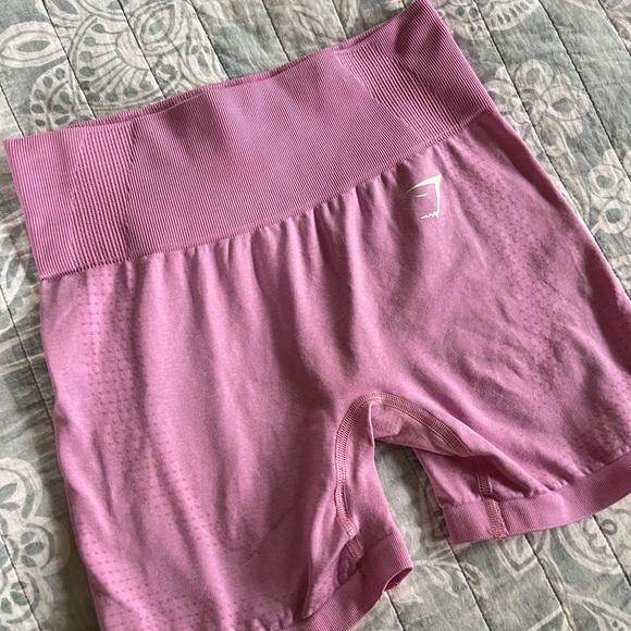 Gymshark Vital Seamless 2.0 shorts 💓 - Picture 3 of 6